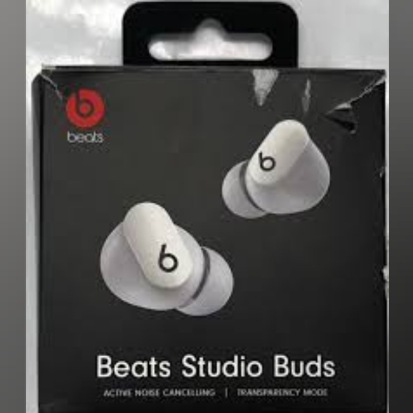 Meet your Posher, Mars - Picture 11 of 11